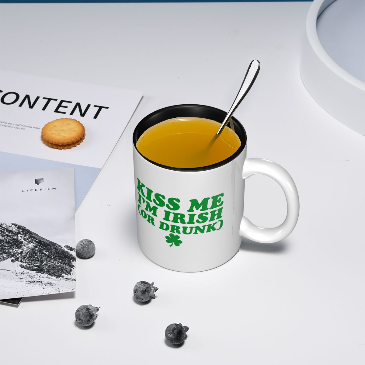 Caneca Engraçada 'Beija-me, So - Coffee Tea You And Me avaliação e preço